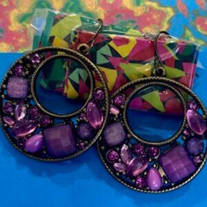 Super Fun Purple/Bronze Vintage Costume Jewelry Pierced Earrings